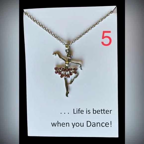 🆕 Ballerina Necklace - Pink - Picture 15 of 16